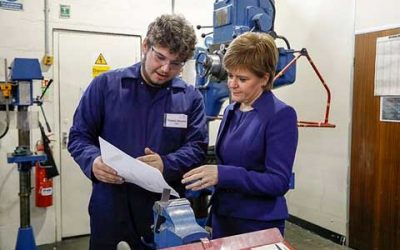 The First Minister Visits Tullos Training